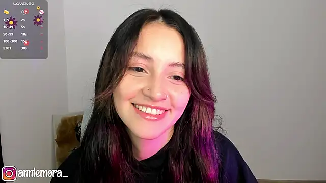 Snapshot of annie_mora chatting on 02.23.25 annie mora online show from 02.23.25