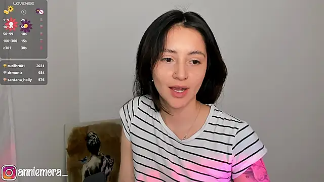 Snapshot of annie_mora chatting on 02.27.25 annie mora online show from 02.27.25