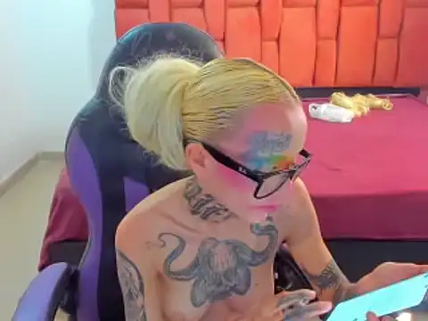 barbara anal squirt  online show from 02.20.25