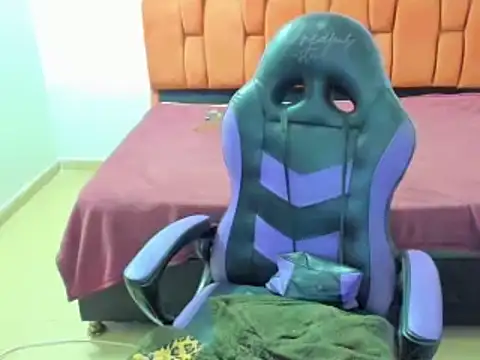 barbara anal squirt  online show from 02.22.25