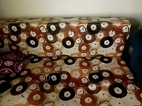 shuhana  online show from 10.19.25