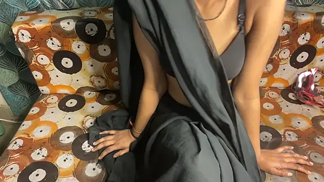 shuhana  online show from 02.23.26