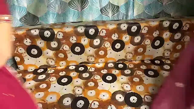 shuhana  online show from 04.19.26