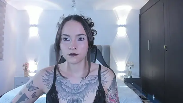 AnnyThompson  online show from 02.07.26