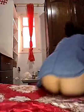 Snapshot of altinya chatting on 11.02.25 altinya online show from 11.02.25