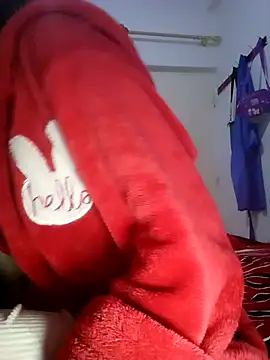 Snapshot of altinya chatting on 11.17.25 altinya online show from 11.17.25