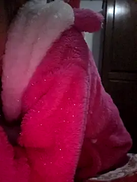 Snapshot of altinya chatting on 12.03.25 altinya online show from 12.03.25