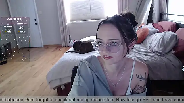 Plantbabeee online show from 01.05.26