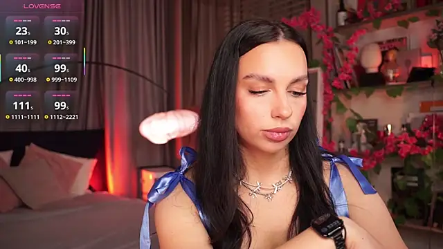 LunaNight online show from 09.20.25