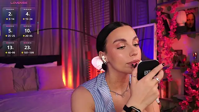 LunaNight online show from 10.26.25