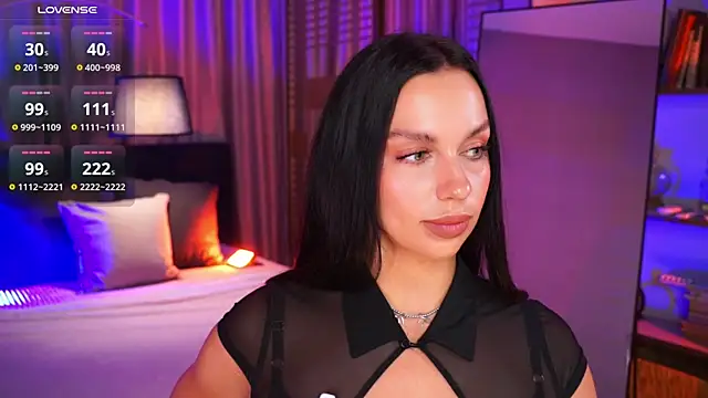 LunaNight online show from 04.14.26