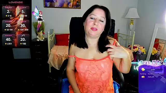 Julia Dean online show from 01.20.25