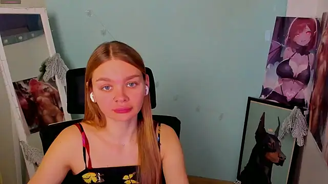 Molly sweetie online show from 12.28.24