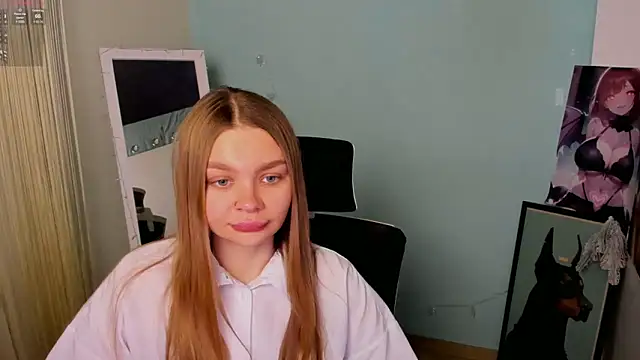 Molly sweetie online show from 01.04.25