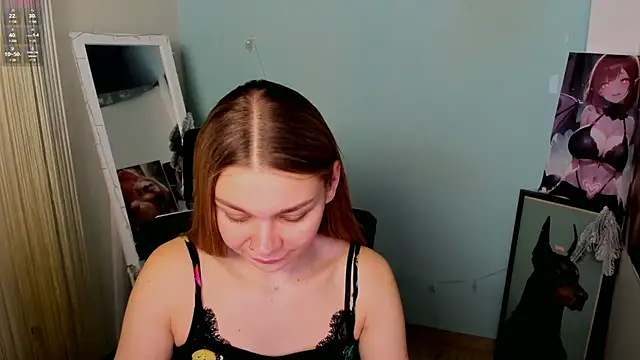 Molly sweetie online show from 01.06.25