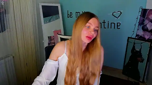 Molly sweetie online show from 02.10.25