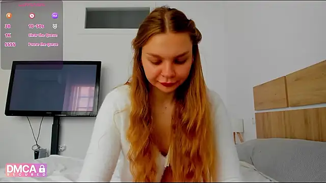 Molly sweetie online show from 04.19.26