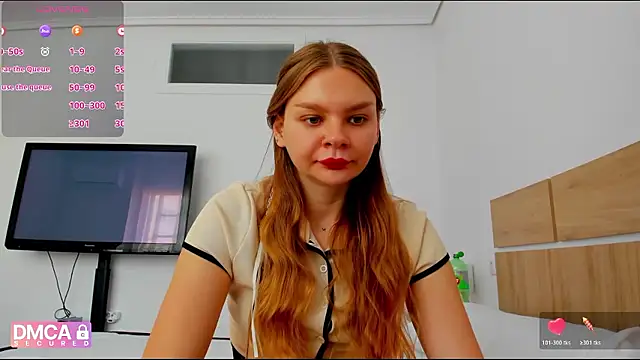 Molly sweetie online show from 04.20.26