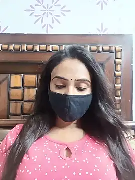 Snapshot of Yours-Bebo chatting on 06.27.26 Yours-Bebo online show from 06.27.26