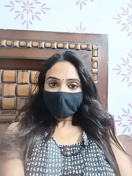 Snapshot of Yours-Bebo chatting on 07.12.26 Yours-Bebo online show from 07.12.26