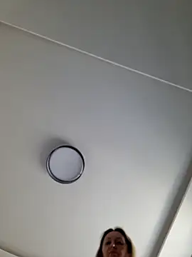 Snapshot of Miss____Mia_ chatting on 03.04.25 Miss Mia online show from 03.04.25