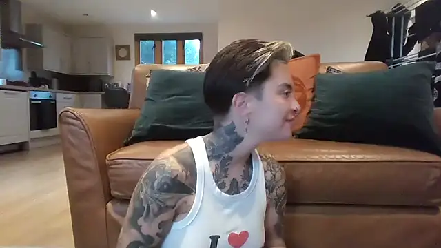 Rubyrichhxo online show from 11.18.25