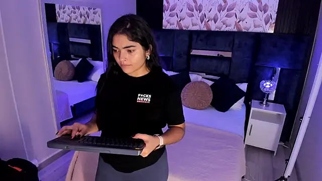 GiselOrtiz online show from 07.16.26