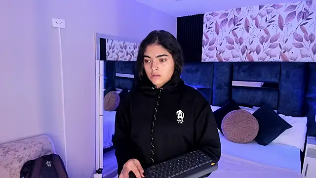 GiselOrtiz online show from 07.17.26