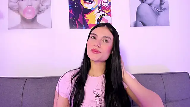 Maylin Garcia online show from 04.19.26