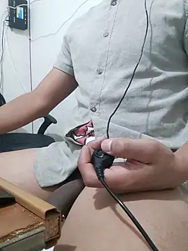 Snapshot of MX-SEX-FUN chatting on 09.18.25 MX-SEX-FUN online show from 09.18.25