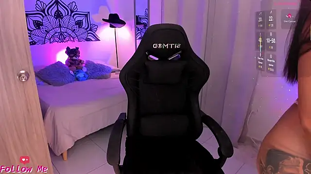 Snapshot of LouaneBourVip chatting on 03.30.26 LouaneBourVip online show from 03.30.26