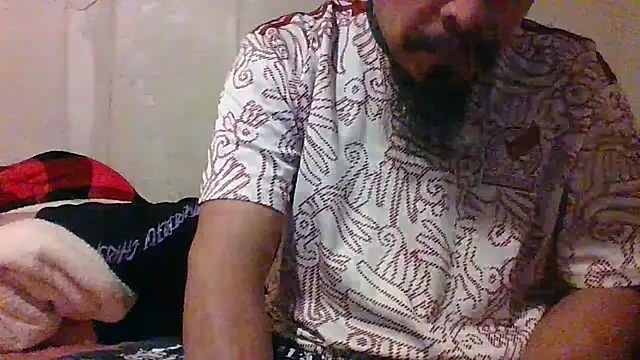 Snapshot of MannyStuffsSpace chatting on 03.04.25 MannyStuffsSpace online show from 03.04.25