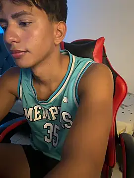 Leonarrrd 01 online show from 02.25.26