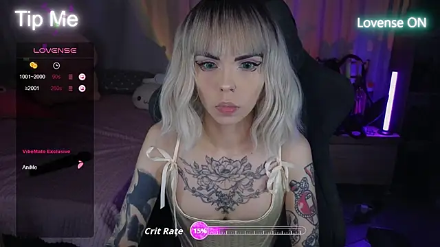 Kerry Kirk online show from 10.12.25