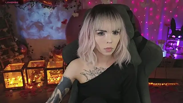 Kerry Kirk online show from 02.21.26