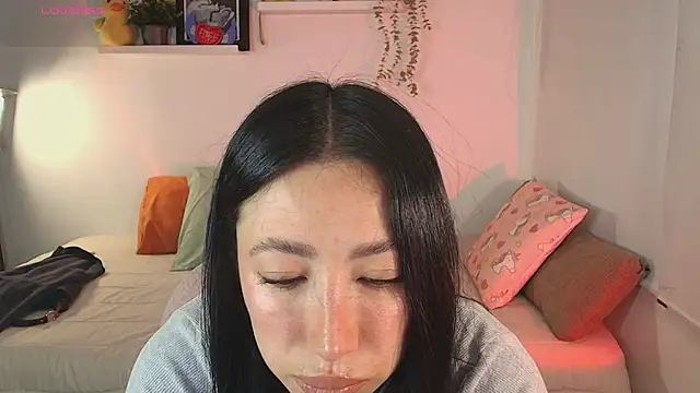 lilyy evanss online show from 03.31.26