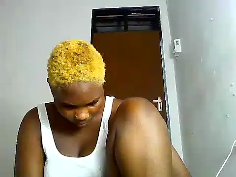 SexyKimberly23 online show from 10.28.25