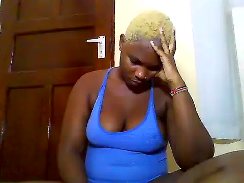 Snapshot of SexyKimberly23 chatting on 06.17.26 SexyKimberly23 online show from 06.17.26