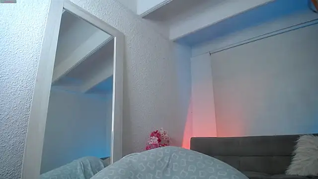 Lucy Princes online show from 11.26.25