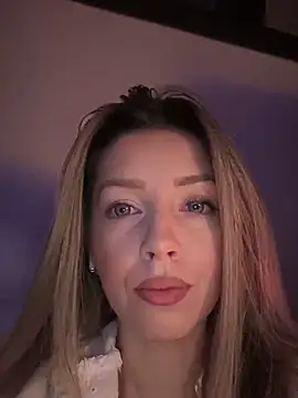 Snapshot of SonyaD_ chatting on 12.24.24 SonyaD  online show from 12.24.24