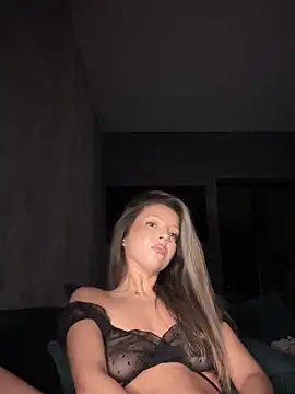 Snapshot of SonyaD_ chatting on 10.15.25 SonyaD  online show from 10.15.25