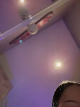 Snapshot of wow_Mia chatting on 09.08.25 wow Mia online show from 09.08.25