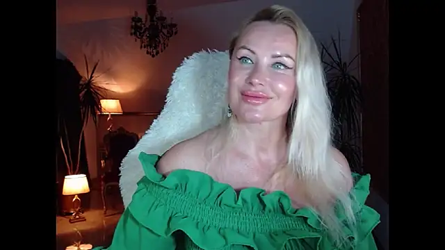 eyesangel22 online show from 01.25.25