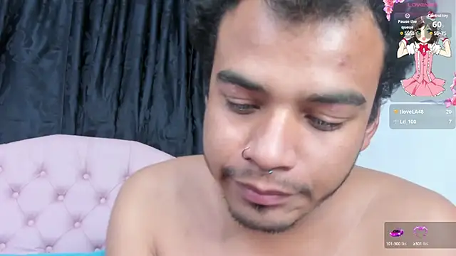 Snapshot of Applehot_LRR chatting on 12.12.24 Applehot LRR online show from 12.12.24