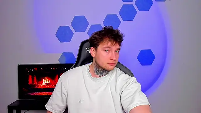 Chris Tyson online show from 04.02.26