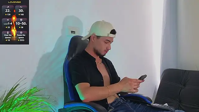 EdwardRoss  online show from 02.23.26