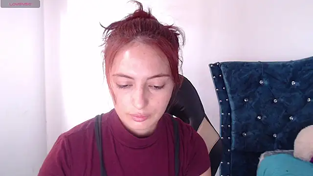 Kate lorens9 online show from 02.13.25