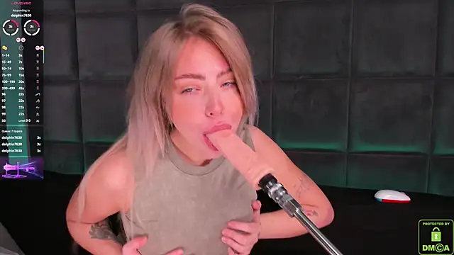 Snapshot of NateHalll chatting on 11.21.25 NateHalll online show from 11.21.25