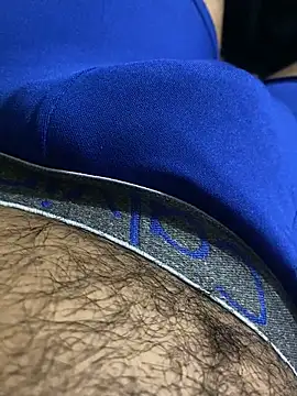 Snapshot of atreus35 chatting on 12.22.25 atreus35 online show from 12.22.25