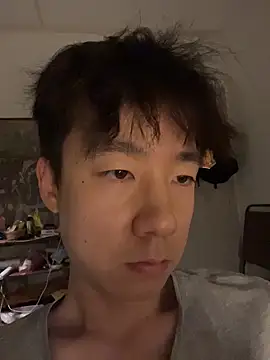 Snapshot of fgfsseffr chatting on 10.27.25 fgfsseffr online show from 10.27.25